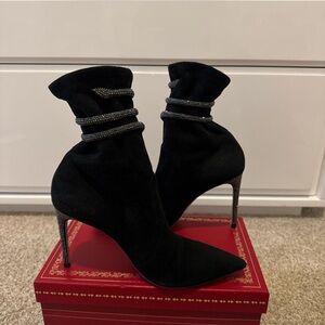 Elegant Black Stiletto Boots